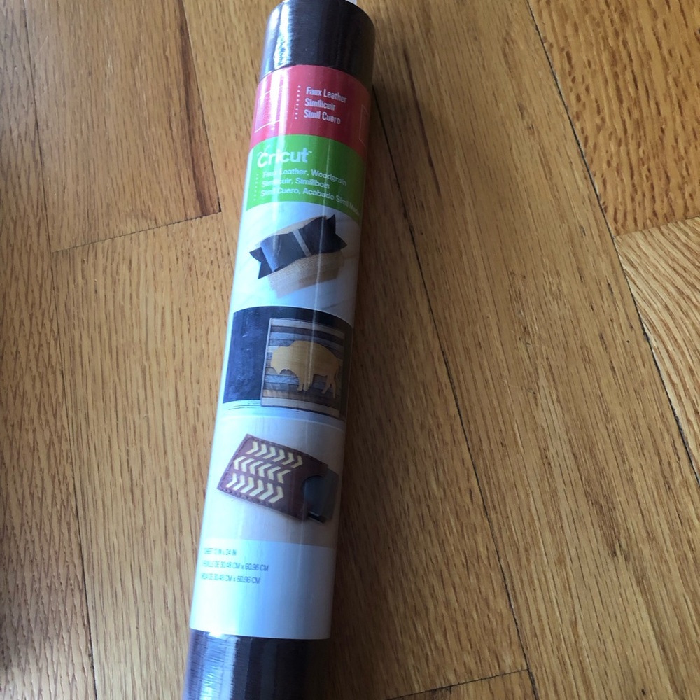 Cricut Smart Vinyl Permanent Rolls - White, Silver, Brown, Matte White - Picture 6 of 6